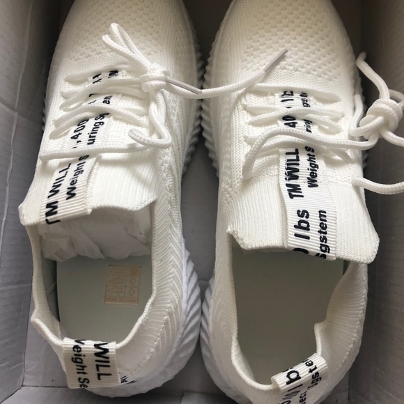 Shoes - Picture 6 of 7